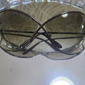 Tom Ford Elegant "Miranda Sunglasses